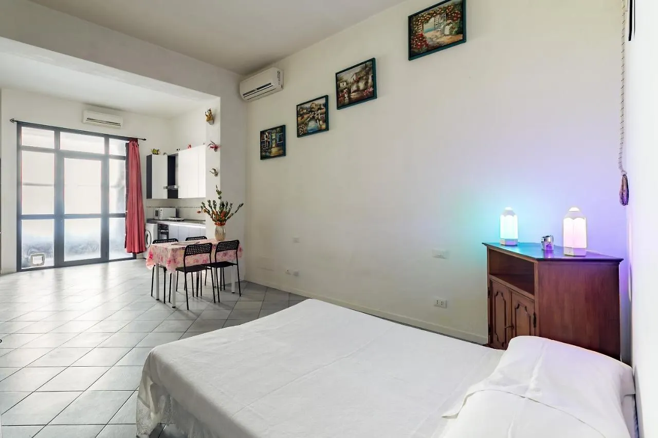 Essenza Holiday House 0*, Florence